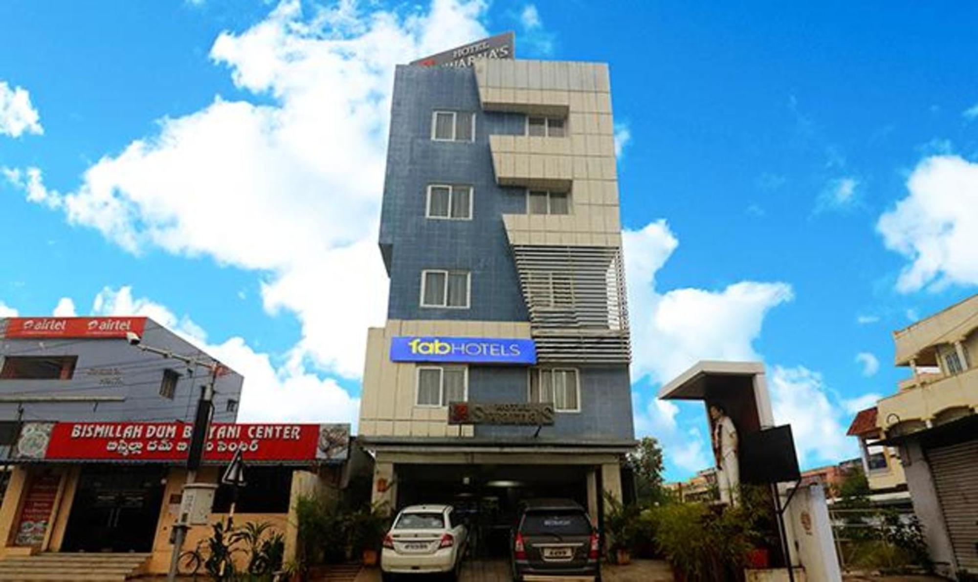 Fabhotel Swarnas Vijayawada Exterior photo