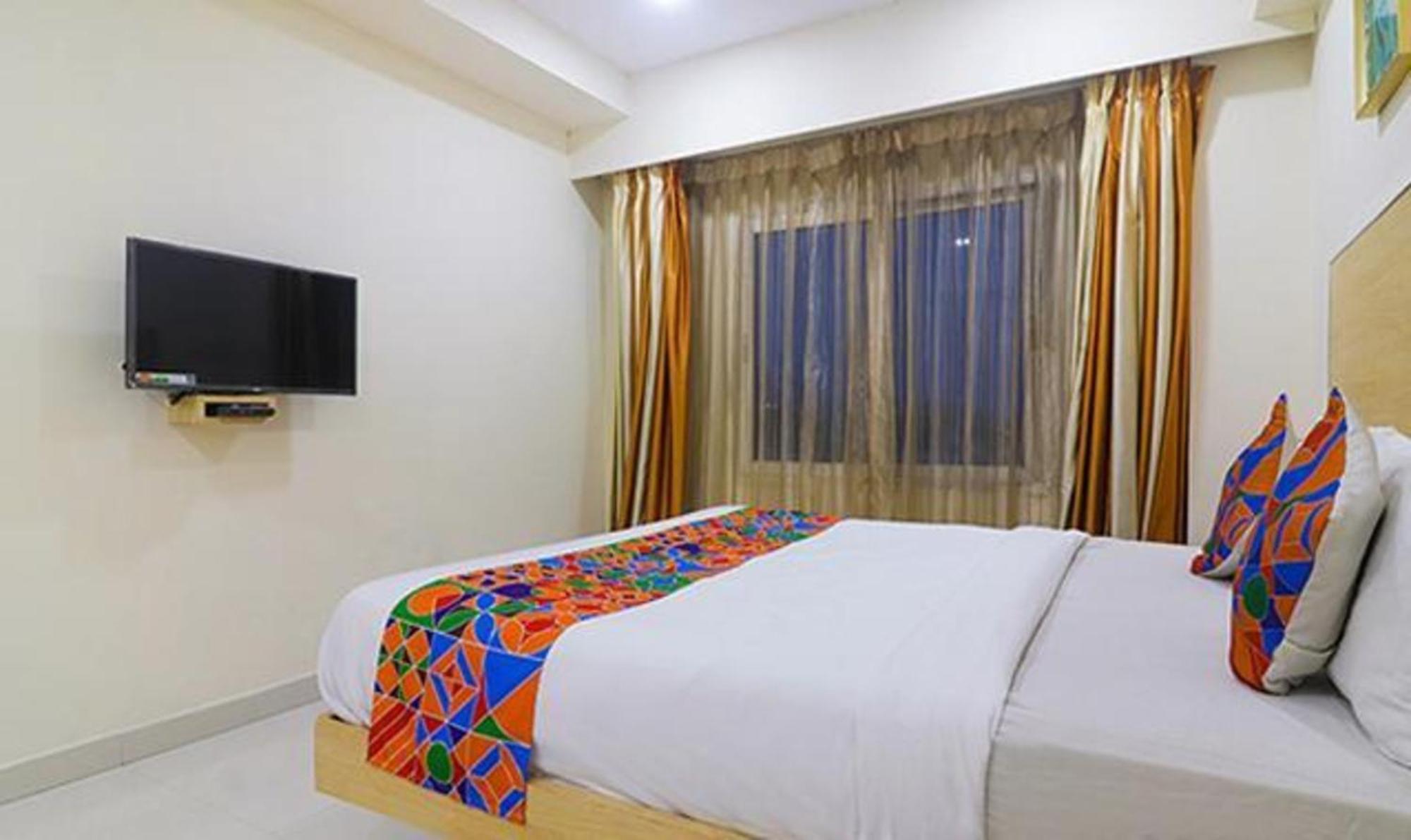 Fabhotel Swarnas Vijayawada Exterior photo